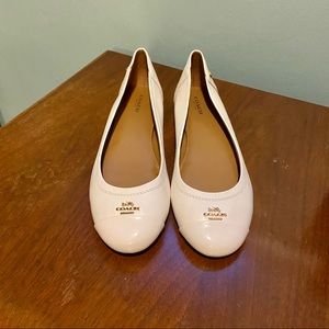 Coach Chelsea Flats